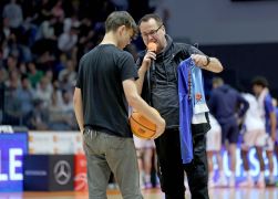 Medipolis SC Jena Fraport Skyliners Frankfurt 12